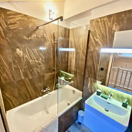 בקתה Le Nid Du Corbeau