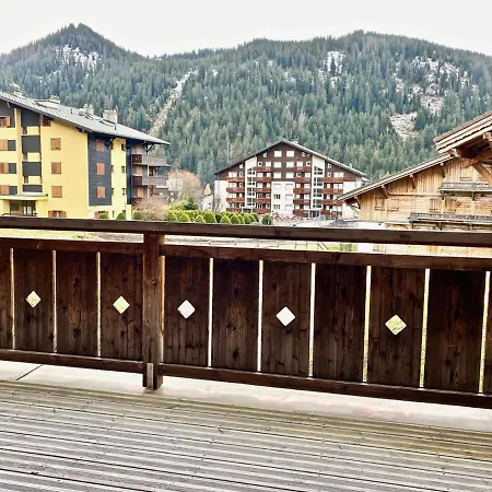 בקתה Le Nid Du Corbeau